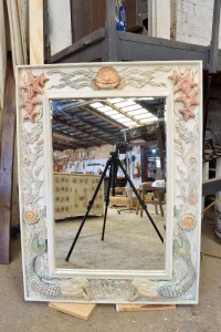 Mueble personalizado de madera maciza